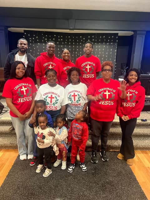 The Romans 116 Church family together in Lynnwood, Washington (15)