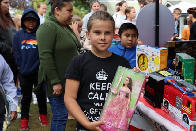 Children and young people at Romans 116 Church (3)