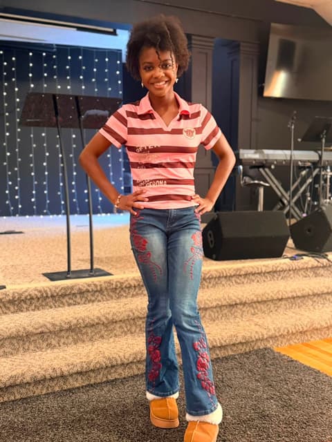 Children and young people at Romans 116 Church (23)